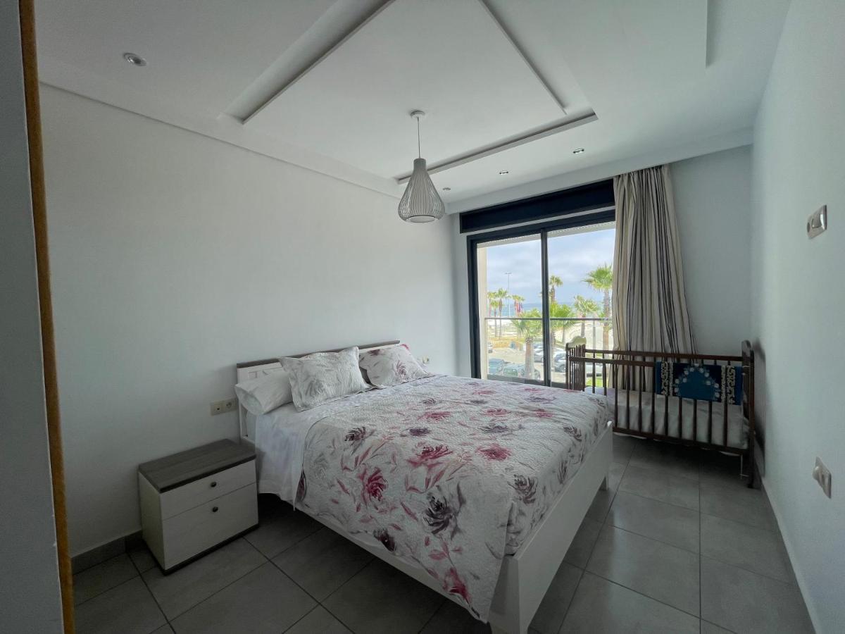 Seafront High Standard Apartment مرتيل المظهر الخارجي الصورة