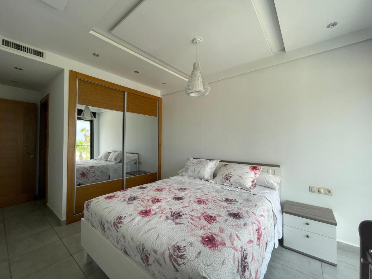 Seafront High Standard Apartment مرتيل المظهر الخارجي الصورة