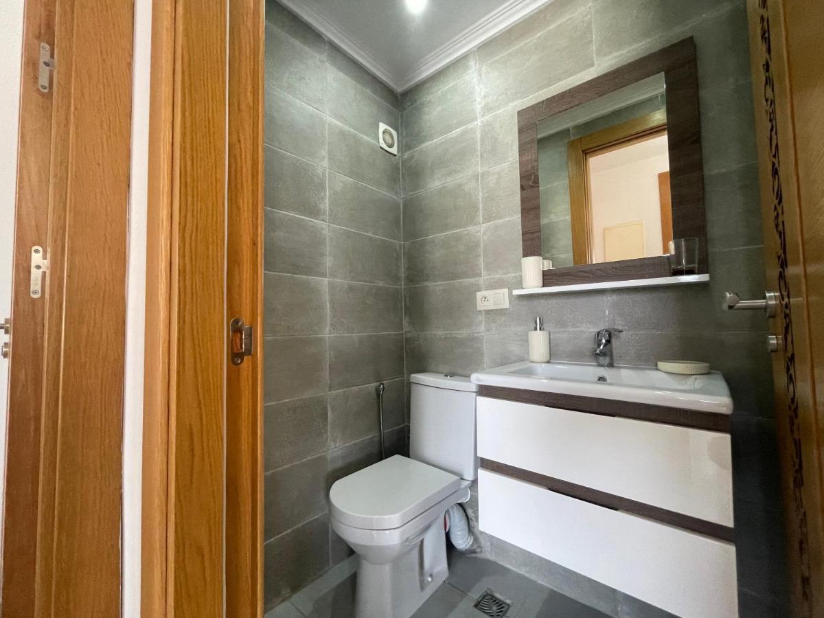 Seafront High Standard Apartment مرتيل المظهر الخارجي الصورة